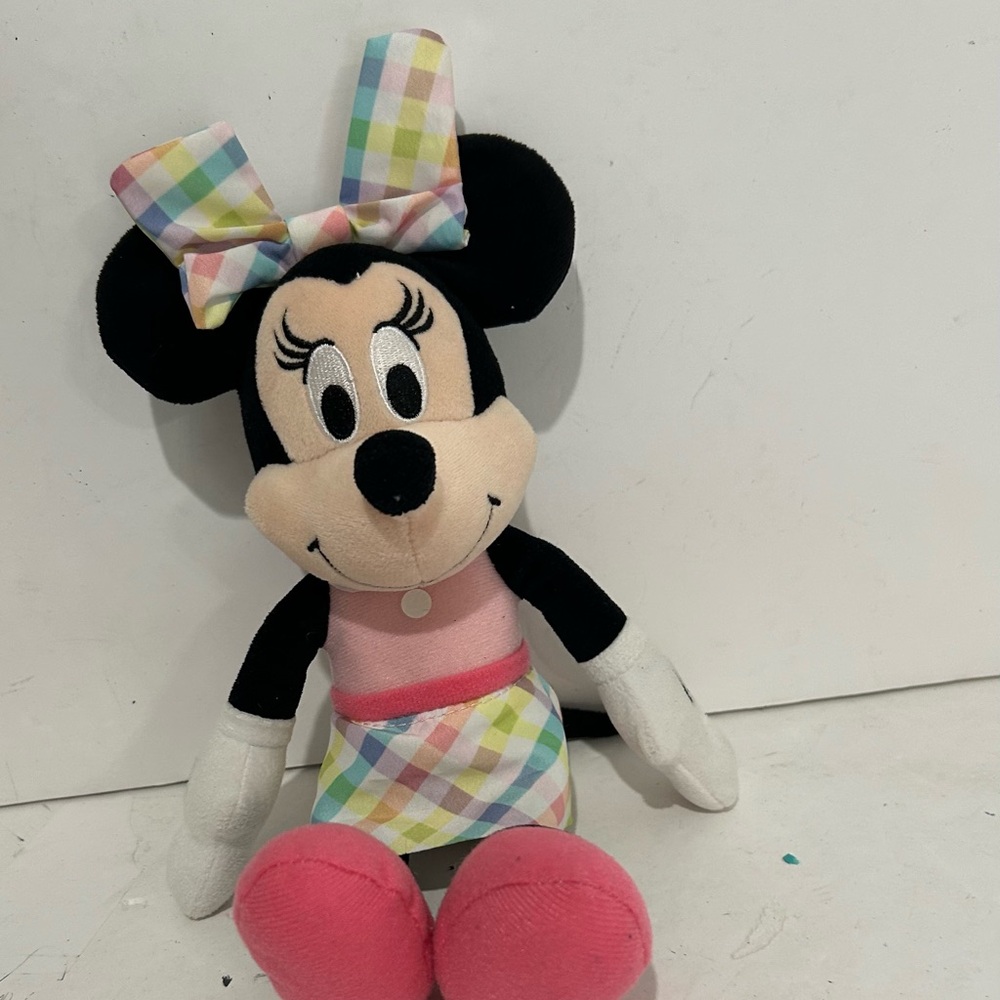 Disney Minnie Mouse Plush Doll Stuffed Animal Pastel Plaid Skirt & Bow 10"